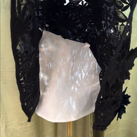 NWT Milly Minis Black Floral Lace Mini Skirt, US4 - Picture 6 of 11